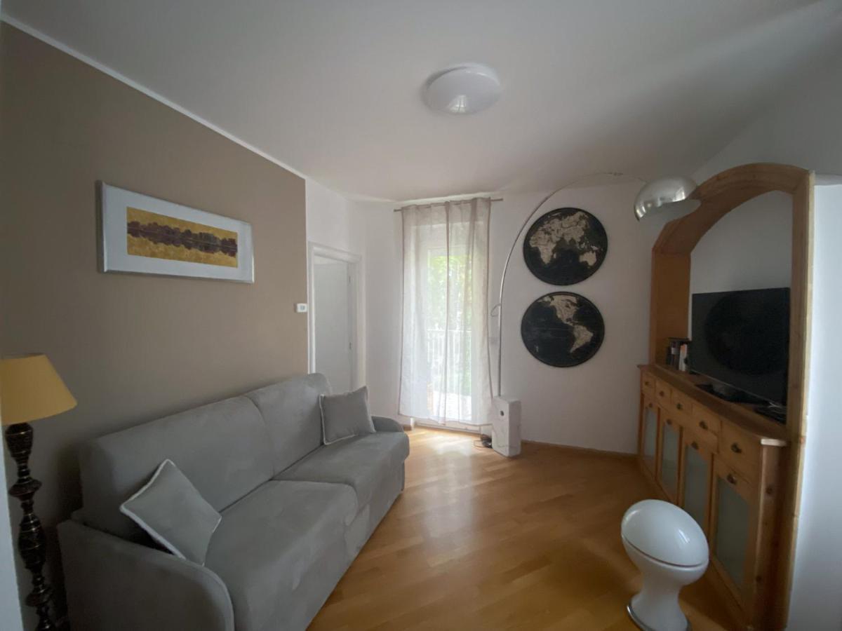 Apartamento Living Vittoria: Vicino Al Centro Di Bozen Exterior foto