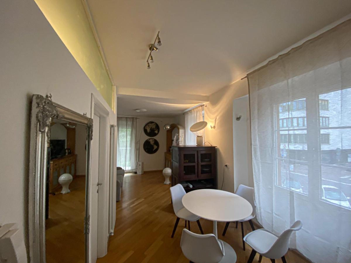 Apartamento Living Vittoria: Vicino Al Centro Di Bozen Exterior foto