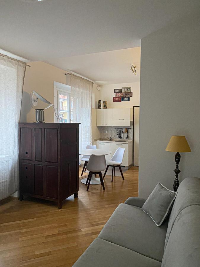 Apartamento Living Vittoria: Vicino Al Centro Di Bozen Exterior foto