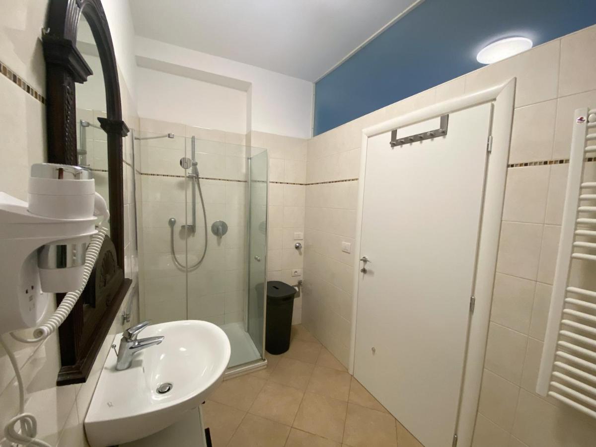 Apartamento Living Vittoria: Vicino Al Centro Di Bozen Exterior foto