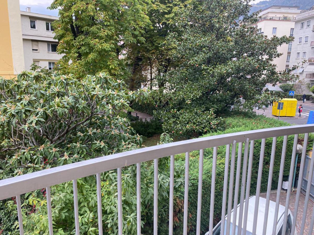 Apartamento Living Vittoria: Vicino Al Centro Di Bozen Exterior foto