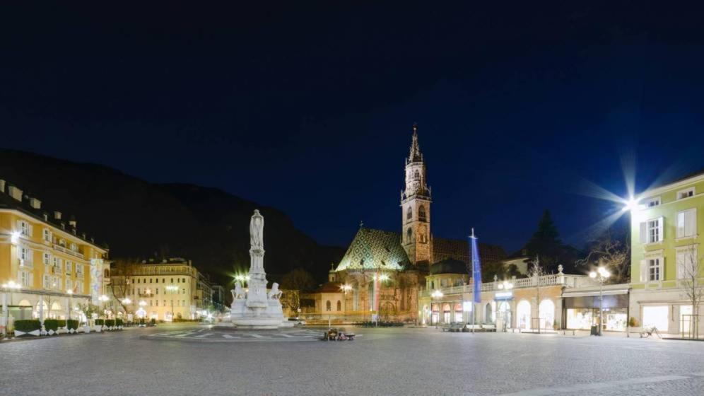 Apartamento Living Vittoria: Vicino Al Centro Di Bozen Exterior foto